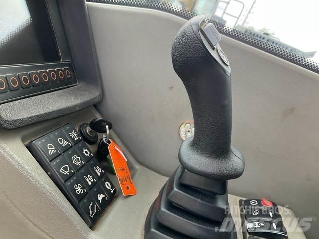 Yanmar B110W Mobilbagger