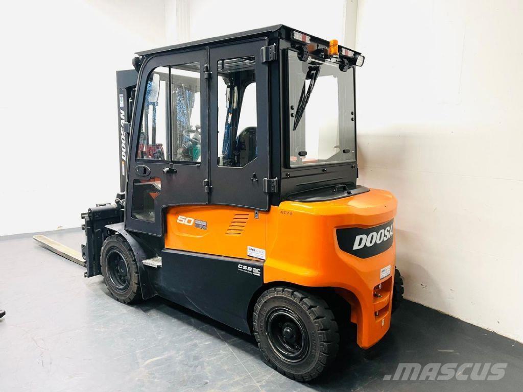 Doosan B50X-7 Elektro Stapler