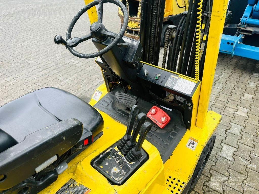 Hyster H1.50XM Gas Stapler