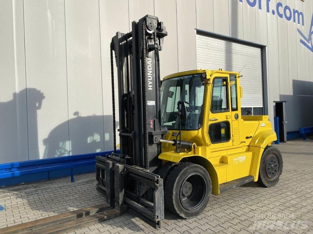Hyundai 80D-7E Diesel Stapler