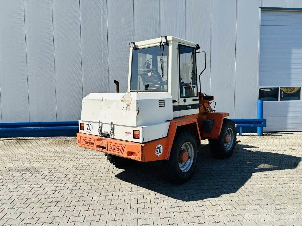 Schaeff KL835 Kompaktlader