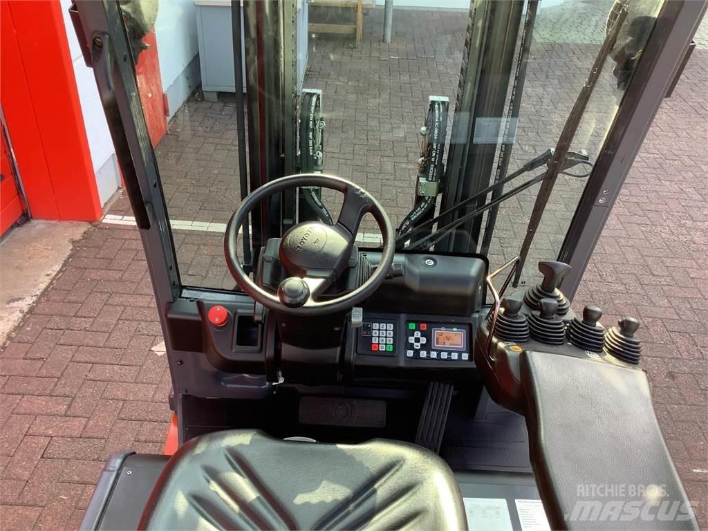 Toyota 8FBE16T Elektro Stapler