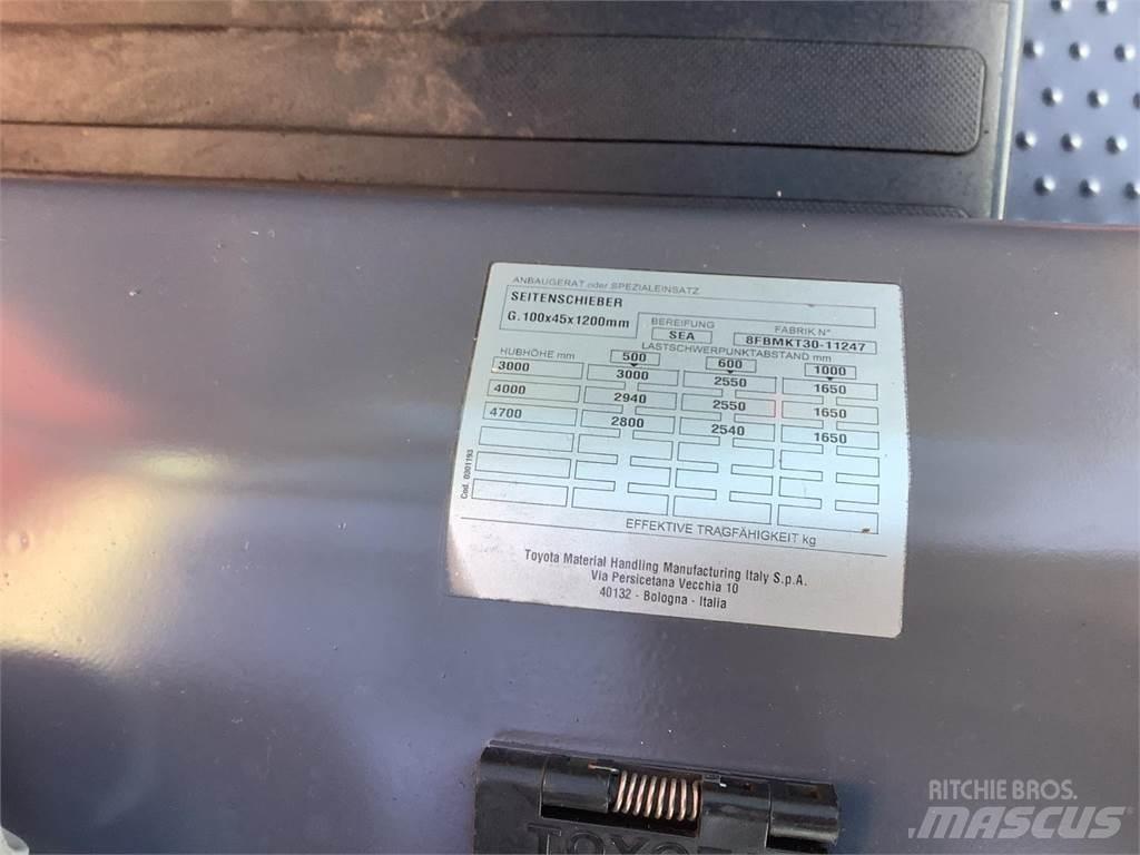 Toyota 8FBMKT30 Elektro Stapler