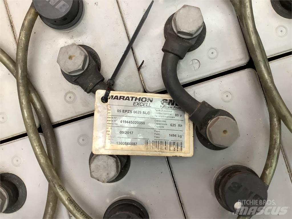 Toyota 8FBMT30 Elektro Stapler