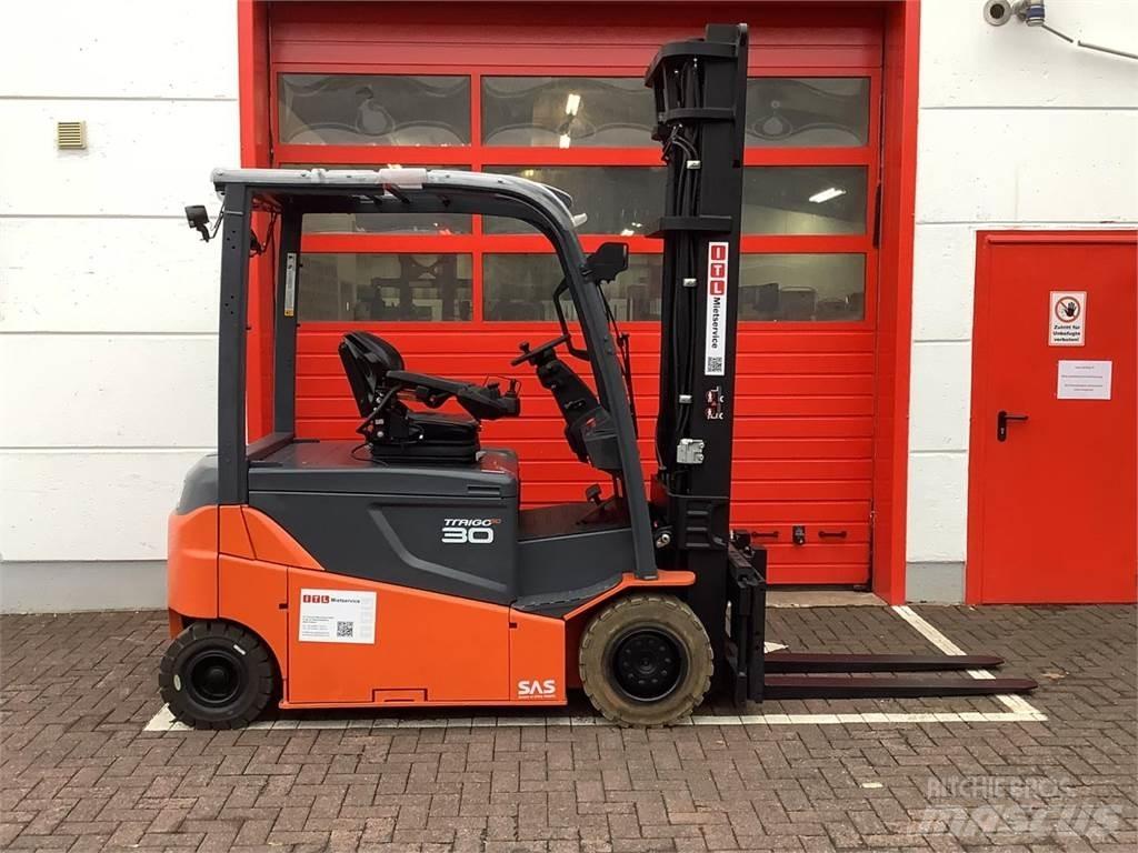 Toyota 8FBMT30 Elektro Stapler
