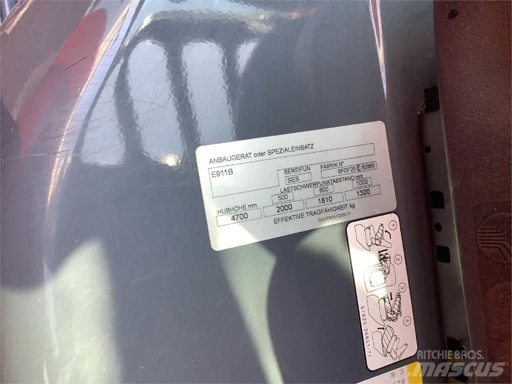 Toyota 8FGF25 Gas Stapler