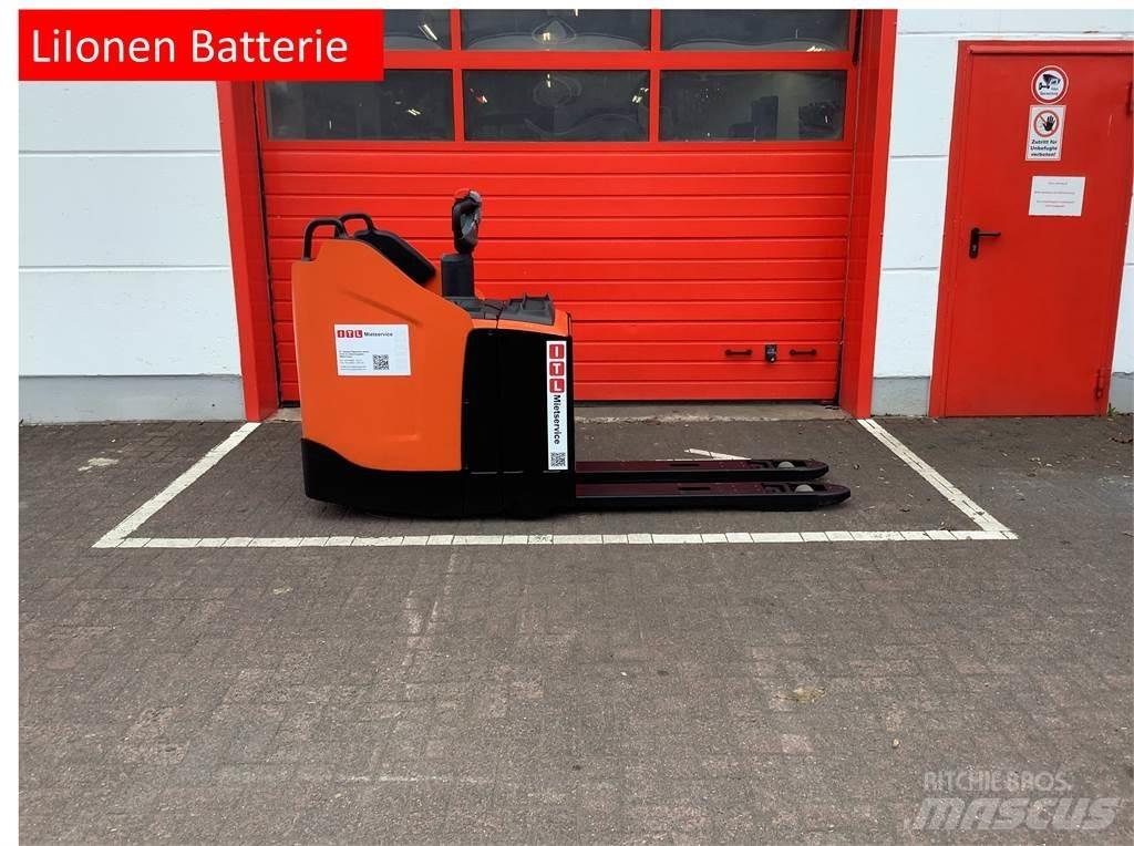 Toyota LPE200 Niedergabelstapler