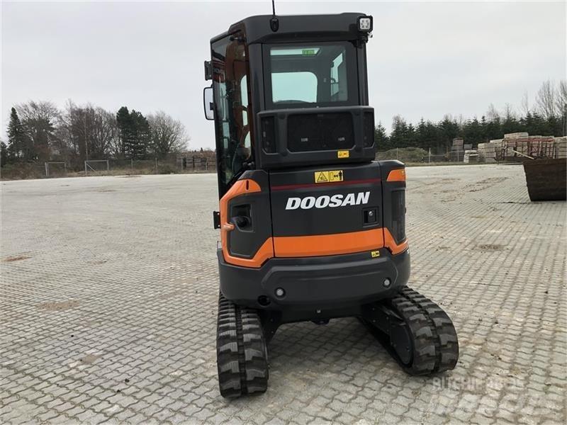 Doosan DX27Z-7 Minibagger < 7t
