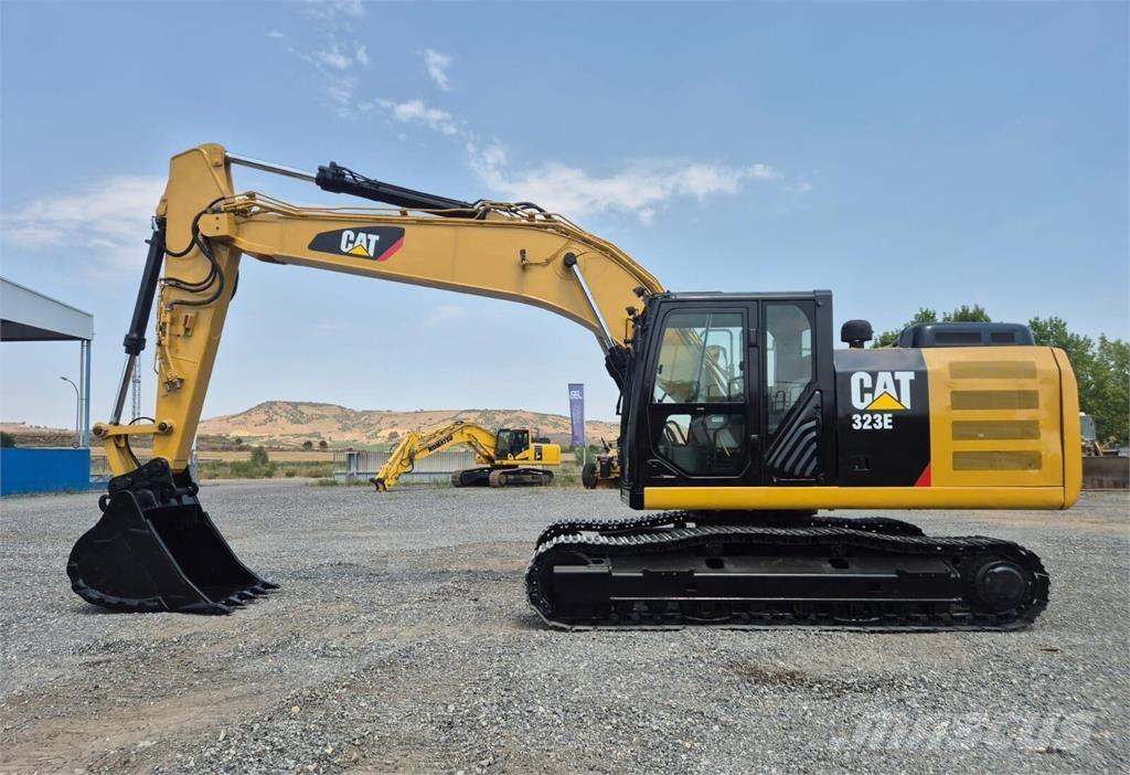 CAT 323ELN Raupenbagger