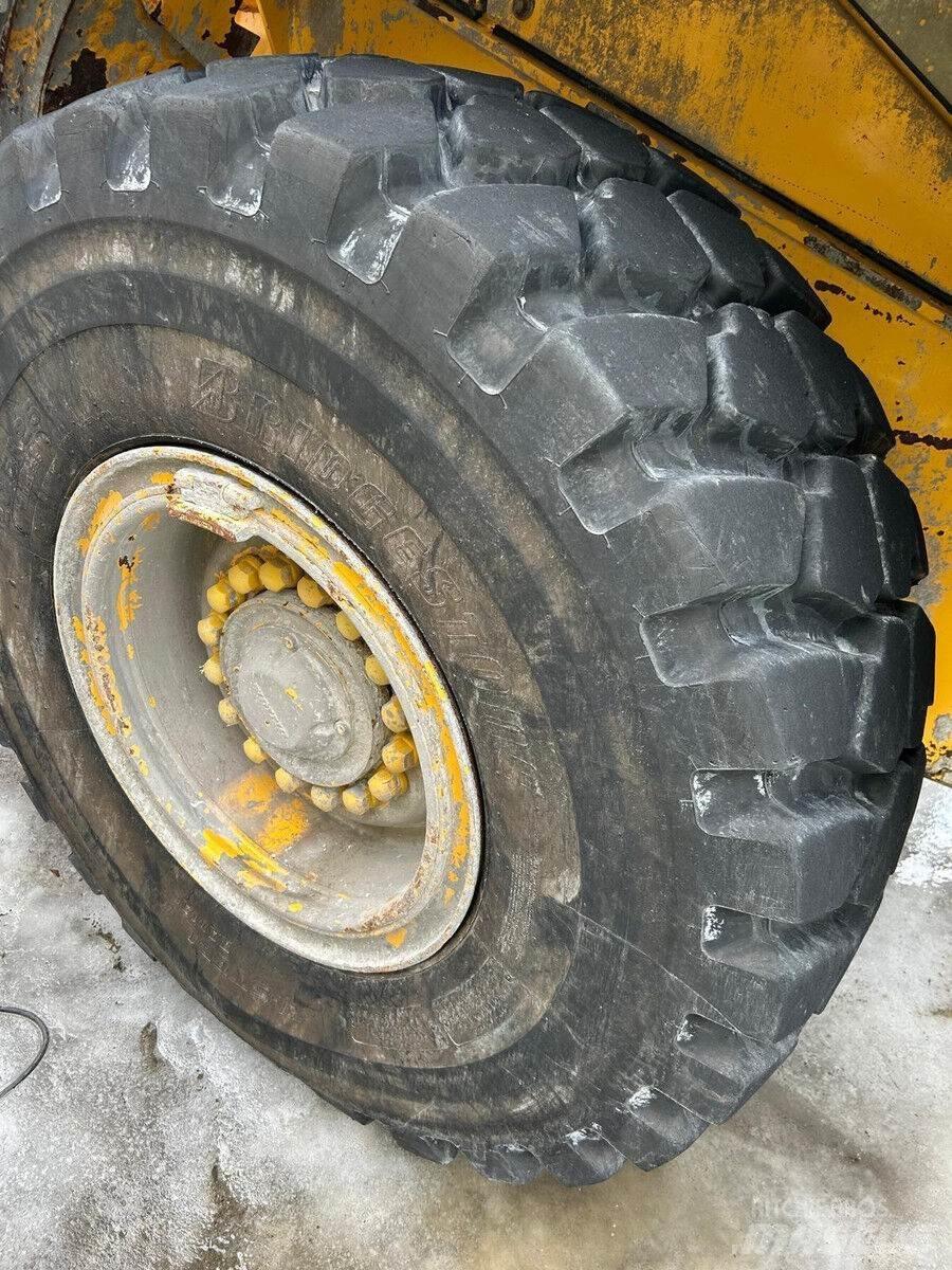 Volvo L90E Radlader