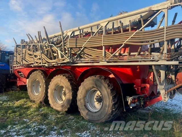 AP GV25TRIDEM Gülletankwagen