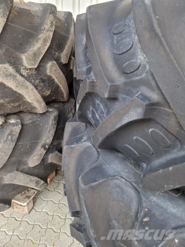 BKT 520/85R42 Reifen