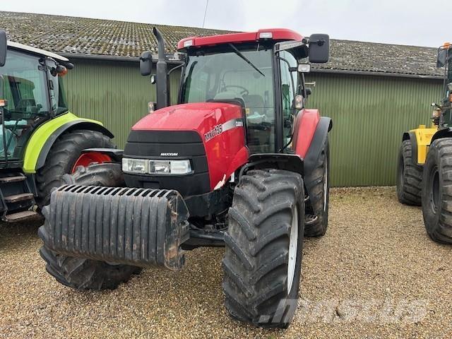 Case IH MXU135 Traktoren