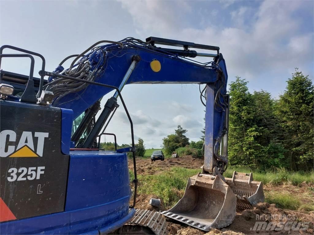 CAT 325F Raupenbagger