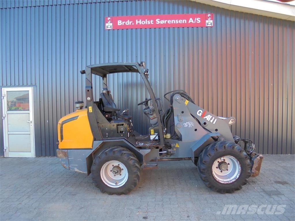 GiANT 5003 Minilader