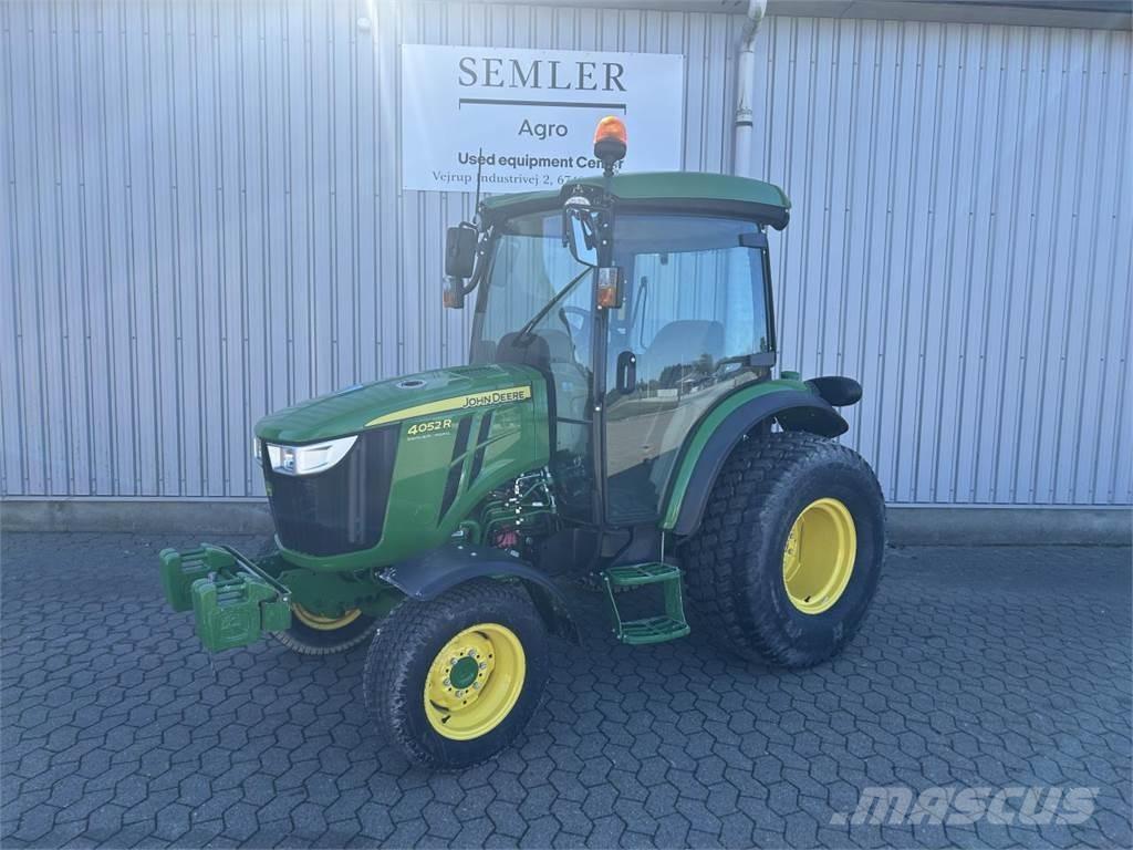 John Deere 4052R Kleintraktoren