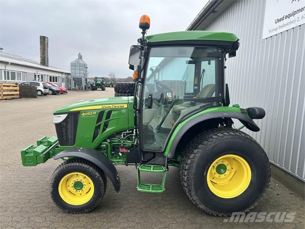 John Deere 4052R Kleintraktoren