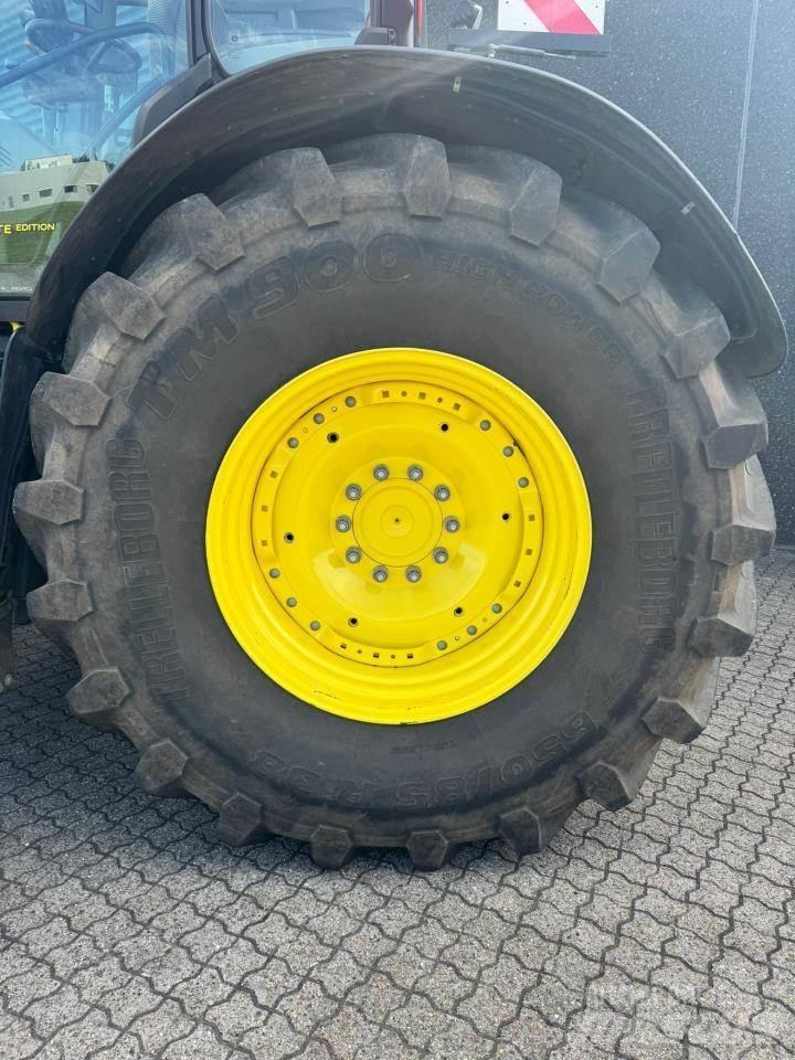 John Deere 6250R Traktoren