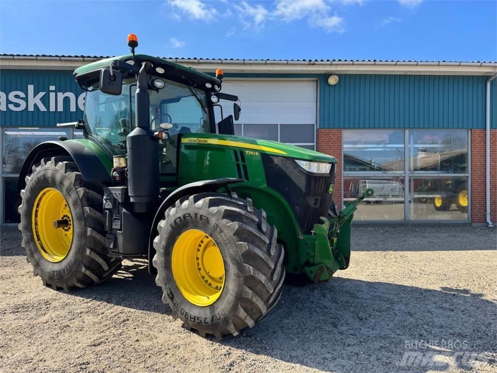 John Deere 7310R Traktoren