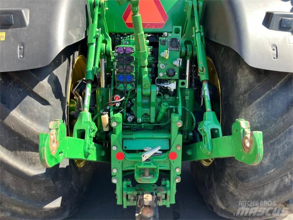 John Deere 8400R Traktoren
