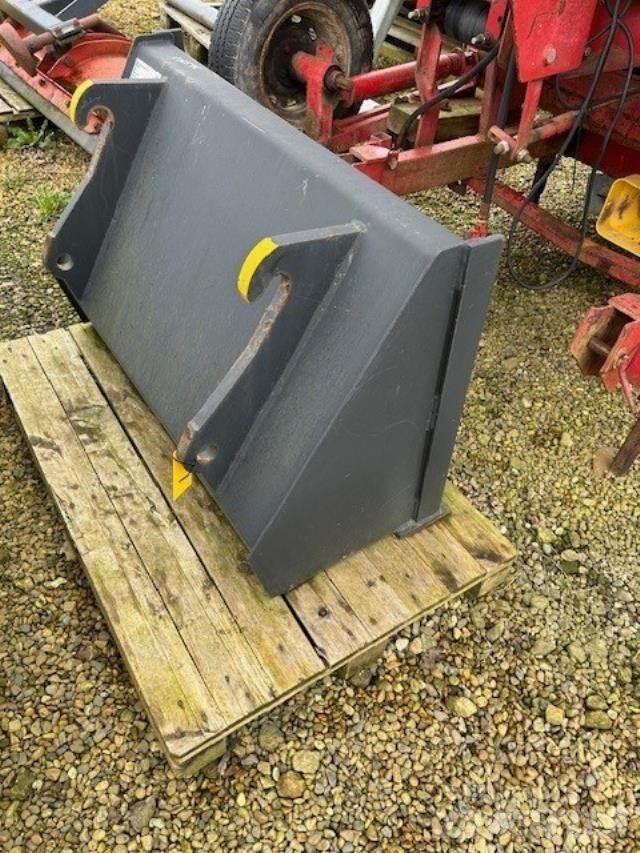 Kirk 106X50X70 Schaufeln