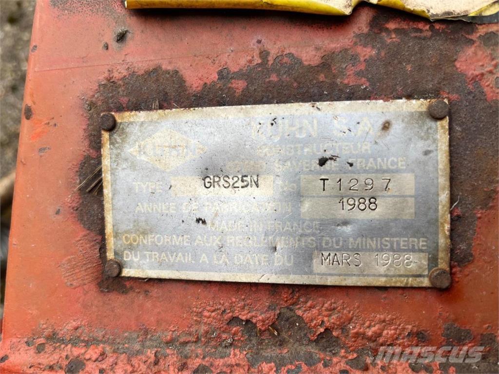 Kuhn GSR 25 N Kreiselheuer/-wender