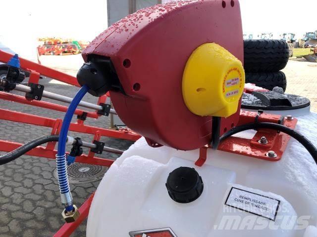 Kuhn P300 Sonstige Kommunalmaschinen