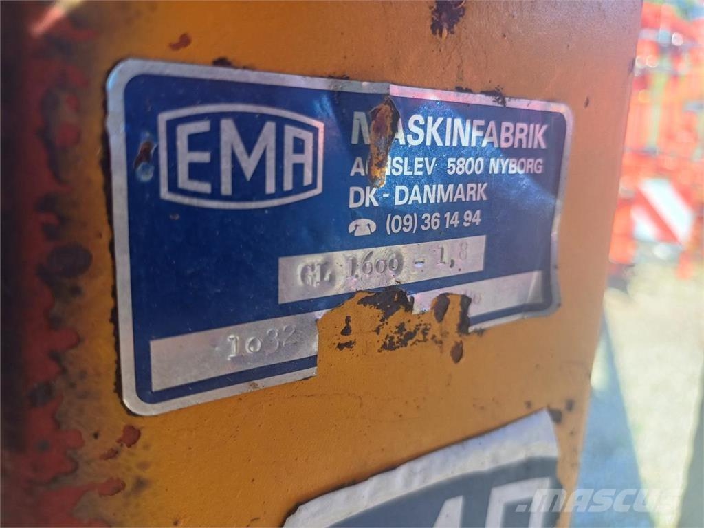  LØFTETÅRN Sonstiges Traktorzubehör