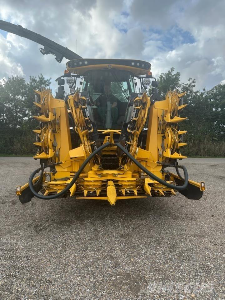 New Holland FR650 Feldhäcksler