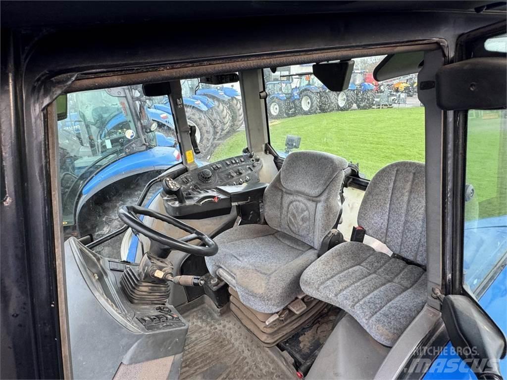 New Holland T7550 Traktoren