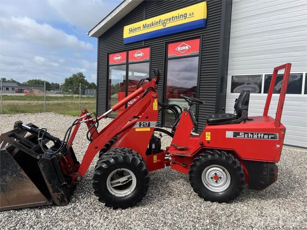Schäffer 217 Minilader