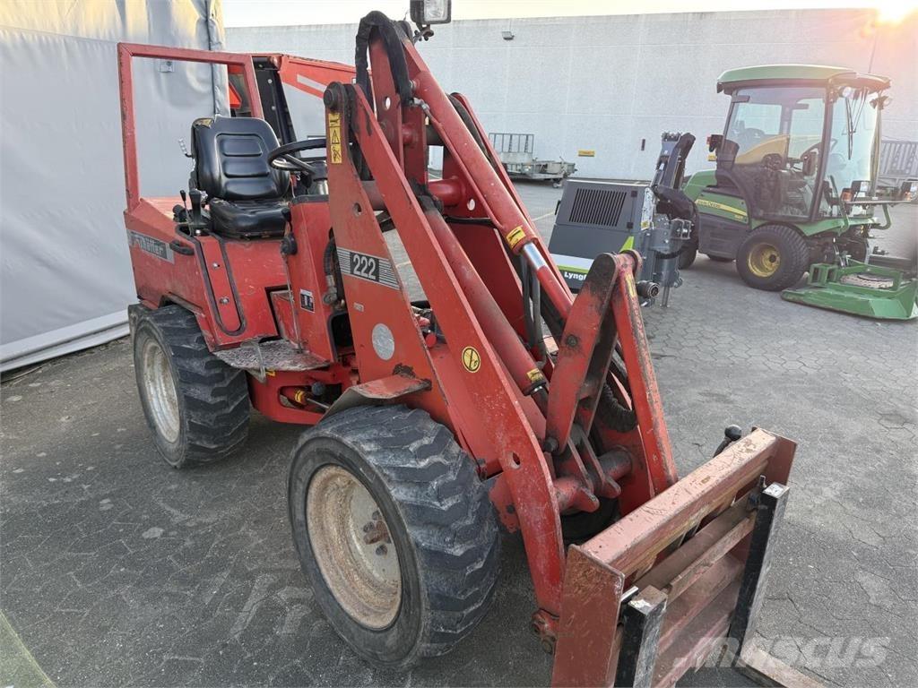 Schäffer 222S Minilader