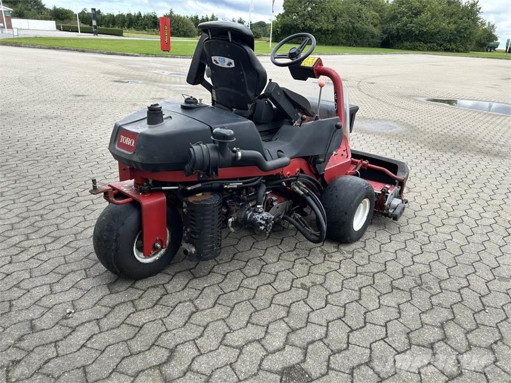 Toro GM3250 Grünflächenmäher