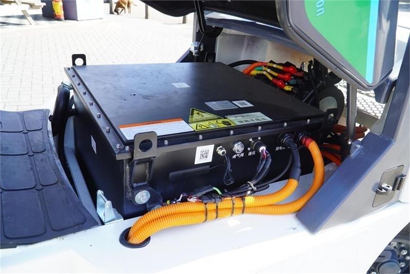 Eurotrac  Diesel Stapler