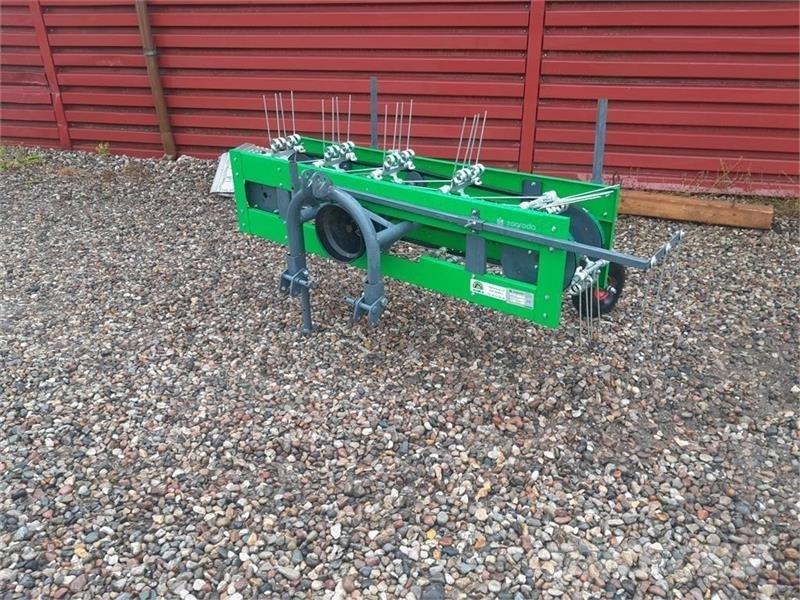  - - - HØ VENDER Kompakttraktor-Aufsätze