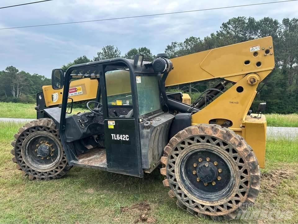 CAT TL642C Teleskoplader
