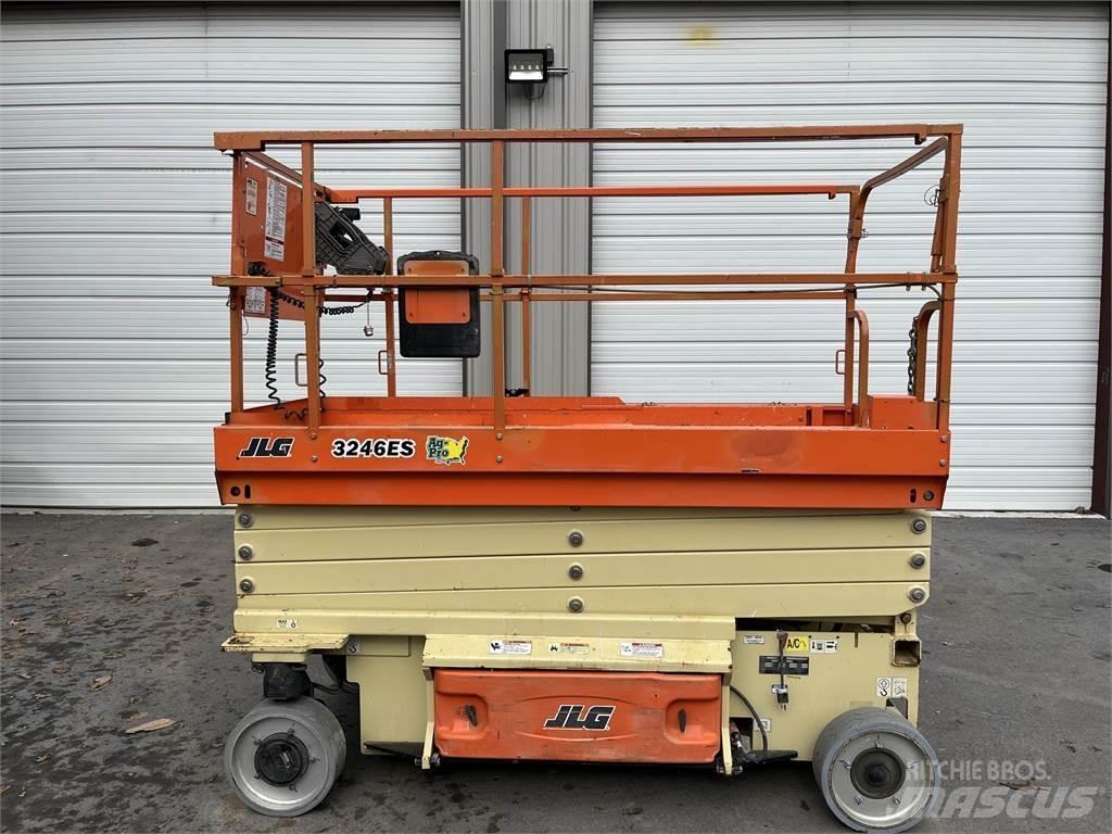 JLG 3246ES Andere Krane