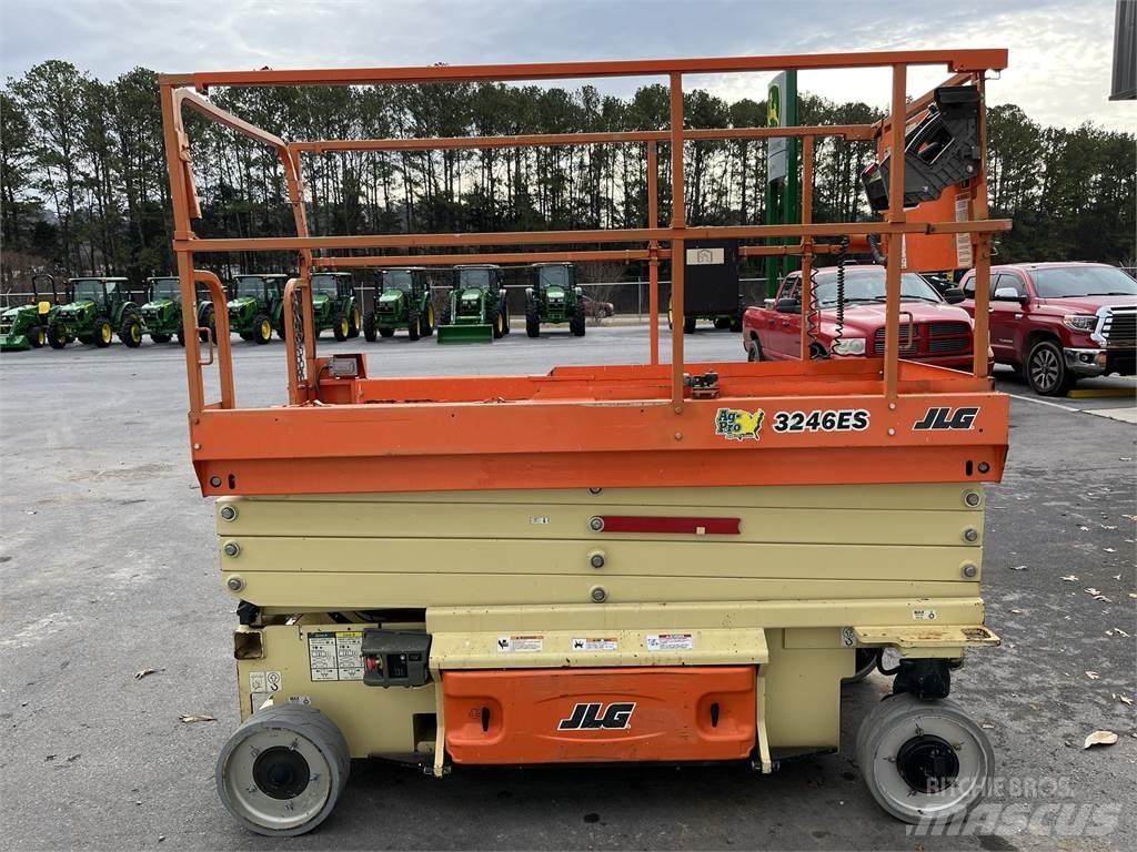 JLG 3246ES Andere Krane