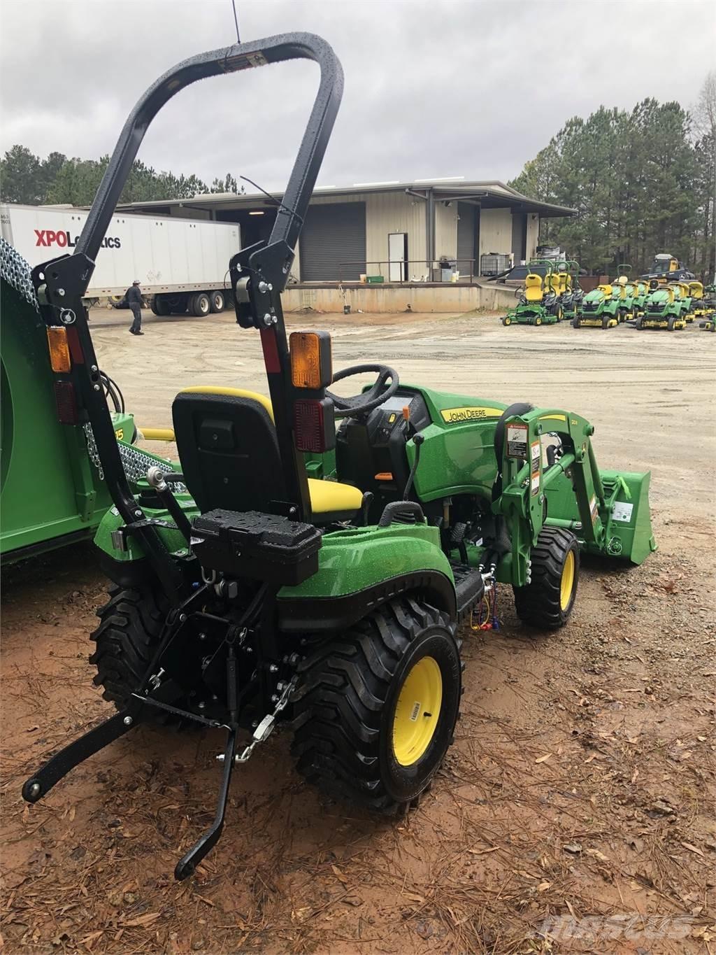 John Deere 1023E Kleintraktoren