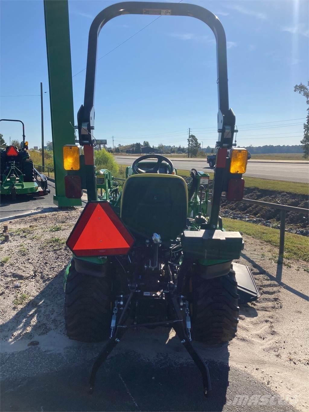 John Deere 1023E Kleintraktoren