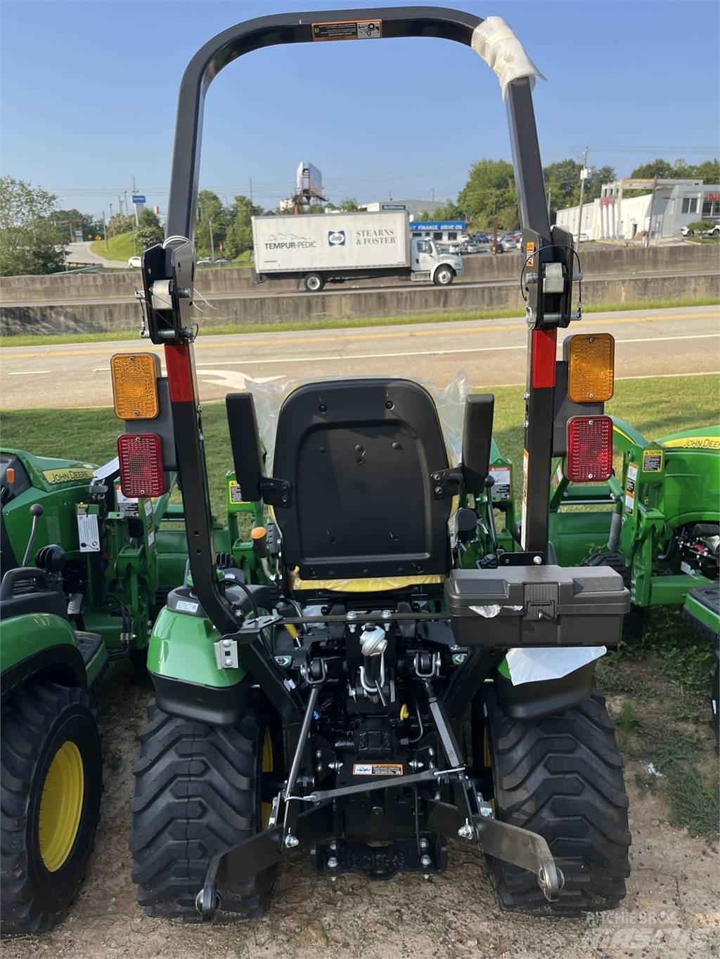 John Deere 1025R Kleintraktoren