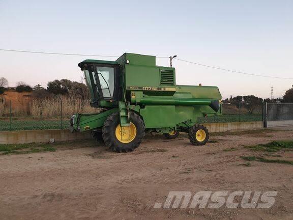 John Deere 1177 Mähdrescher
