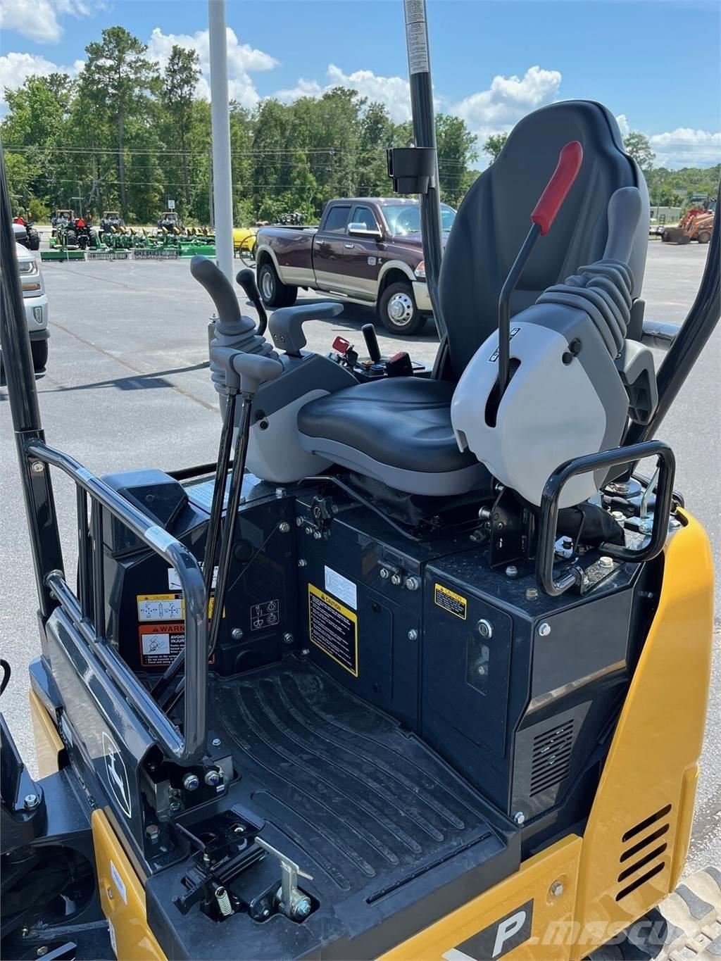 John Deere 17 P Minibagger < 7t