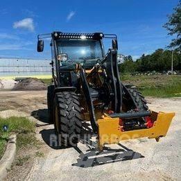 John Deere 204 G Minilader