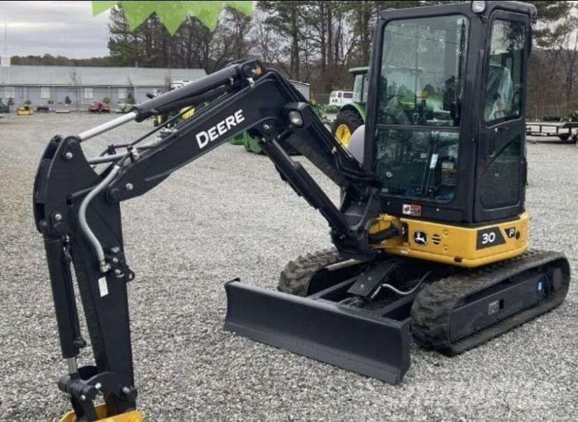 John Deere 30 P Minibagger < 7t