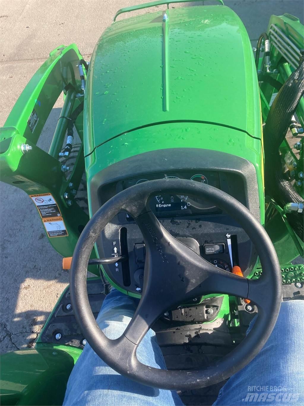 John Deere 3025D Kleintraktoren