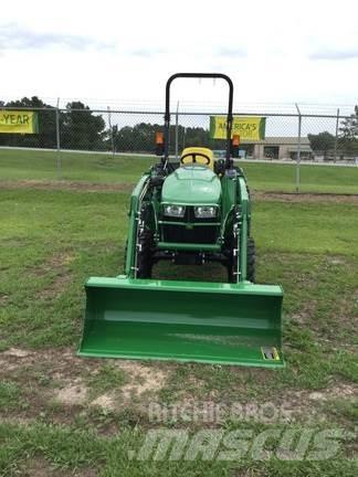 John Deere 3038E Kleintraktoren