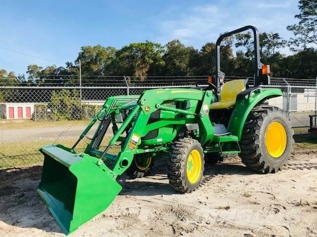 John Deere 3043D Traktoren