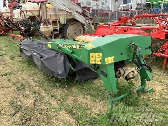 John Deere 328A Mähwerke