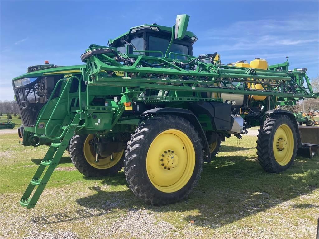 John Deere 410R Anhängespritzen